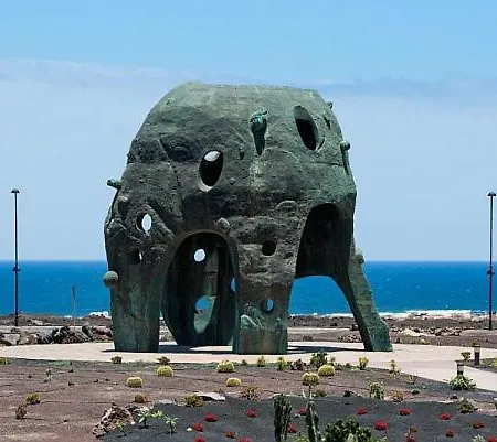 The Bubble * La Oliva